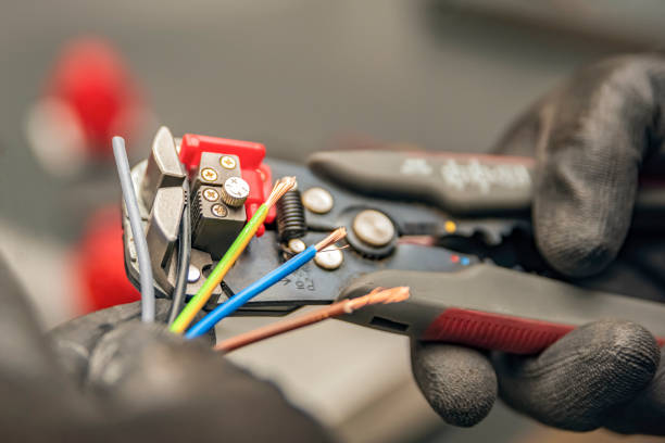 Best Electrical Troubleshooting Services  in Grosse Pointe Woods, MI